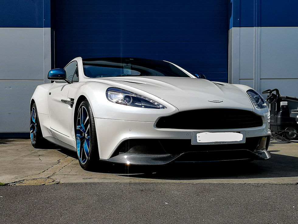 Aston Martin Vanquish - Dancing Brave Edition - Enhancement Detail