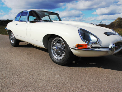 JAGUAR E TYPE SERIES 1 4.2 COUPE 1967 FULLY RESTORED