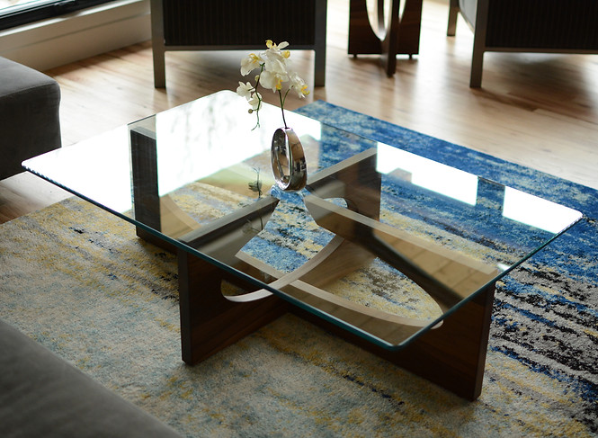 glow end table with legs.jpg