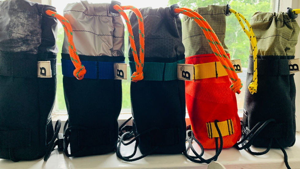 selection of bottlepouches (By Be)