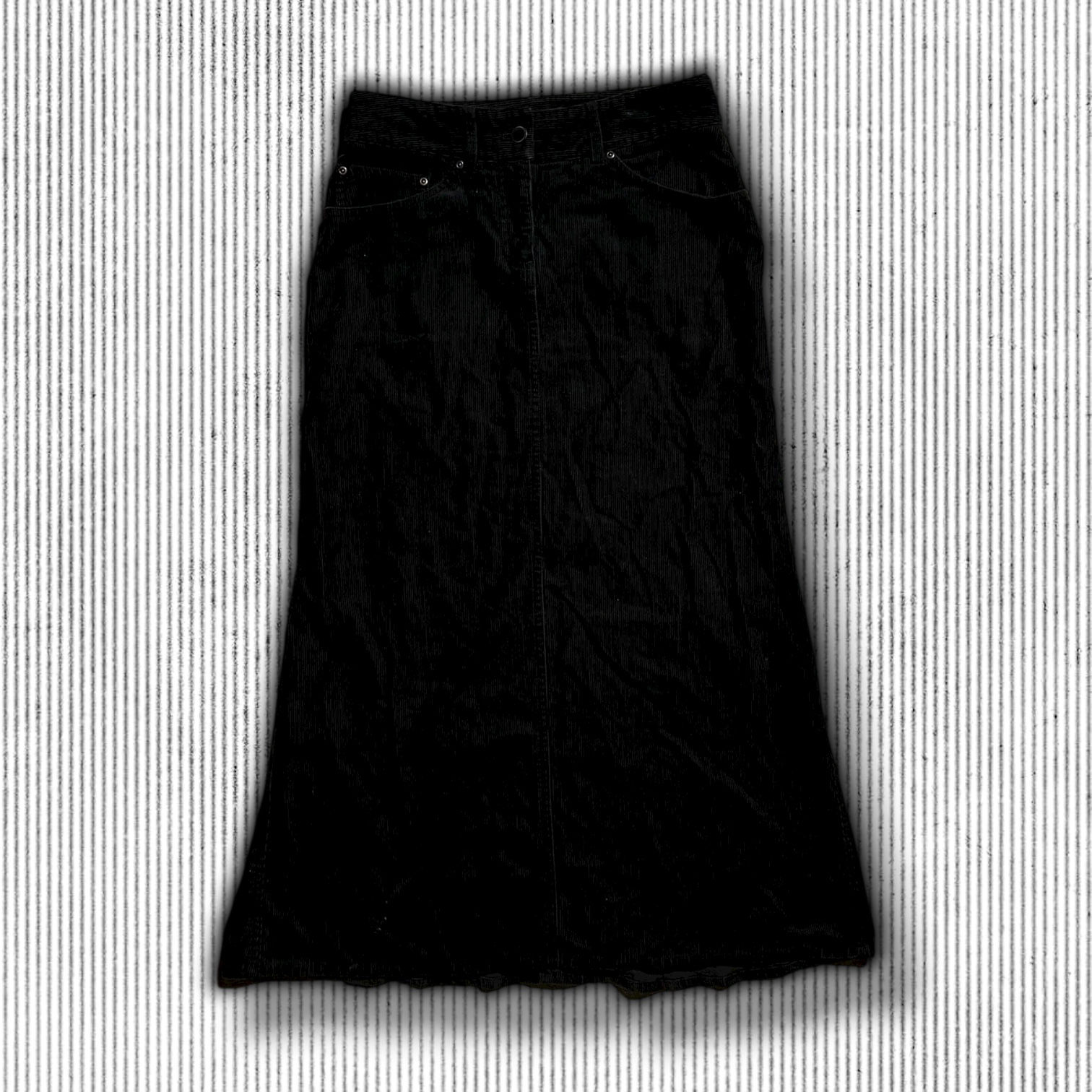 Black Corduroy Maxi Skirt (M)
