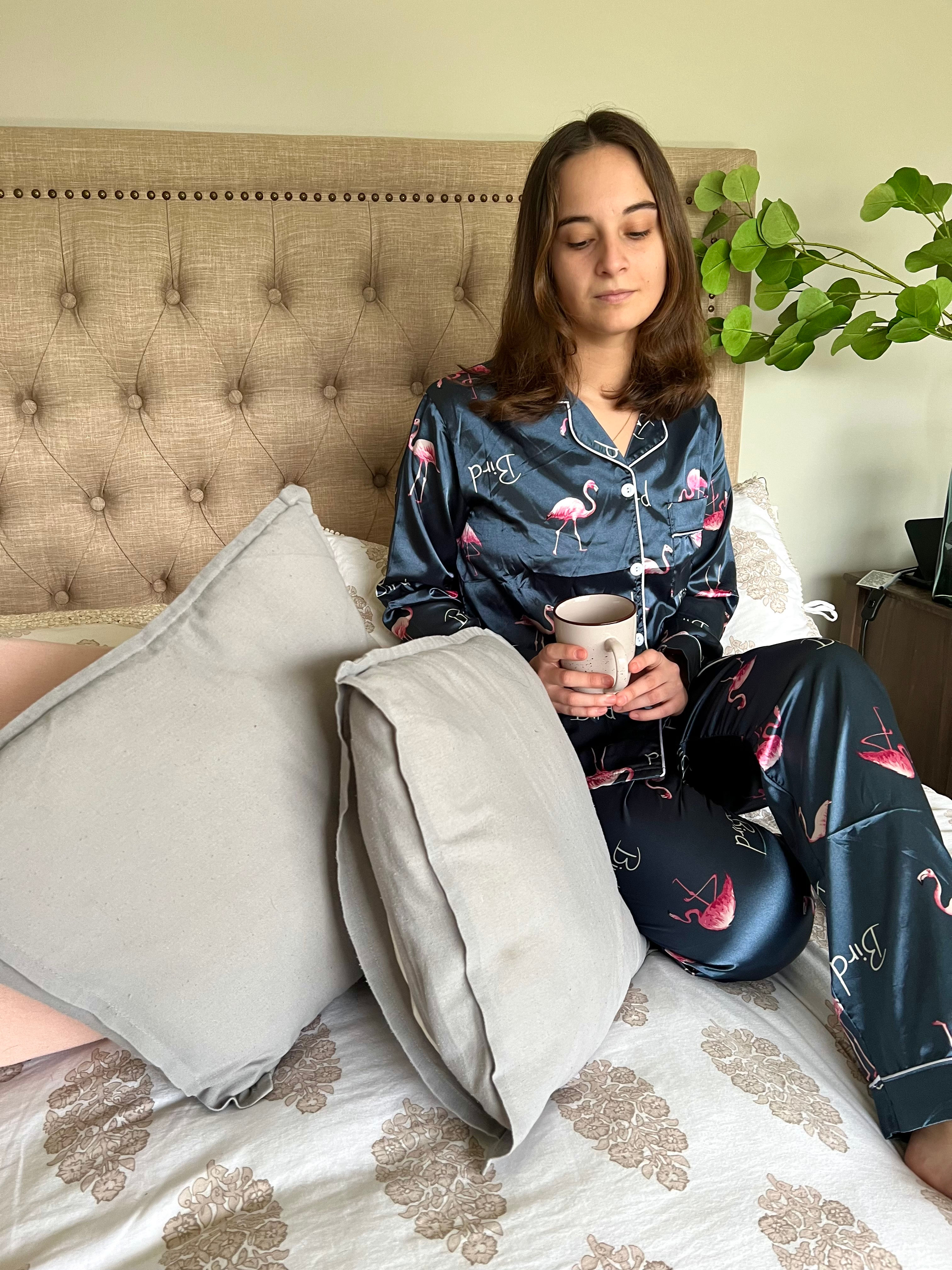 Pijama de Satín con Flamencos Rosados