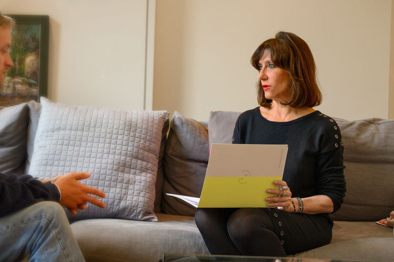 how to choose a nutritional therapist in london