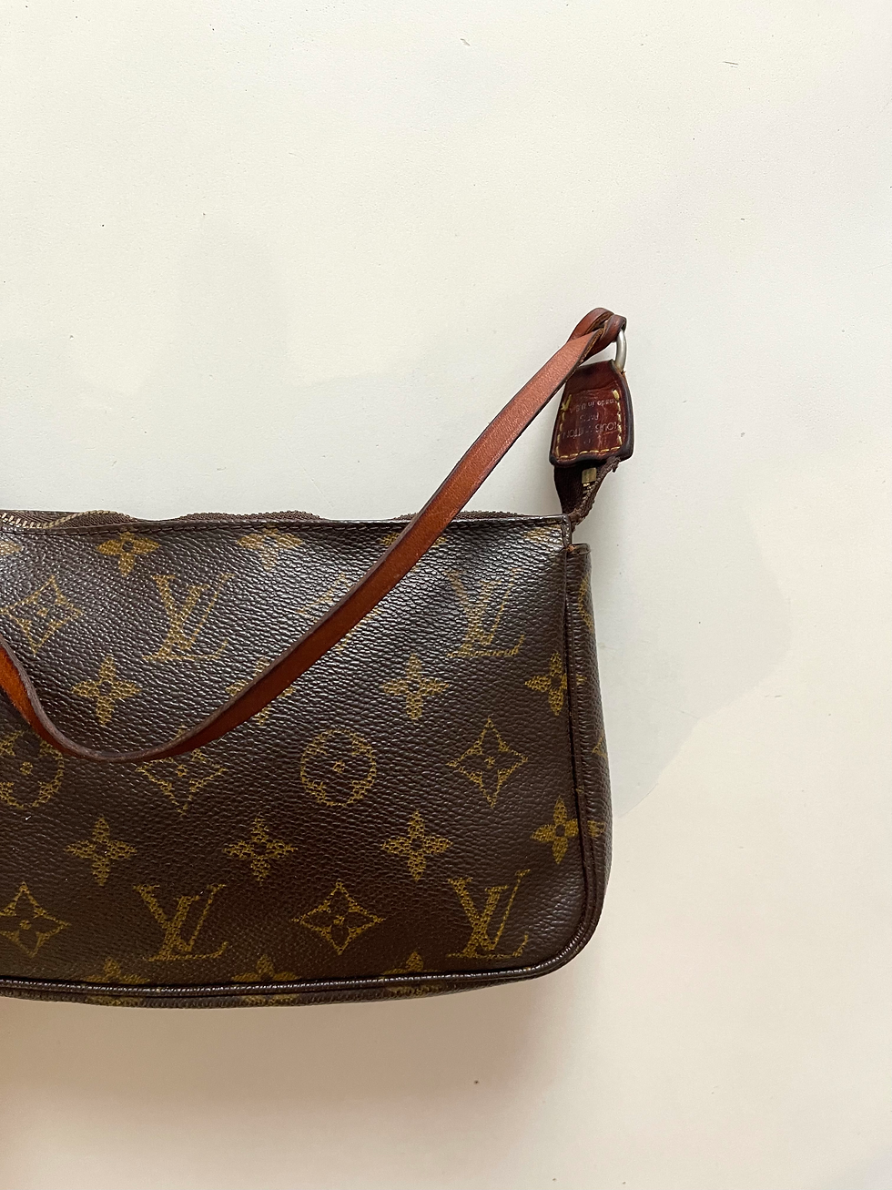 Thumbnail: Louis Vuitton Pochette