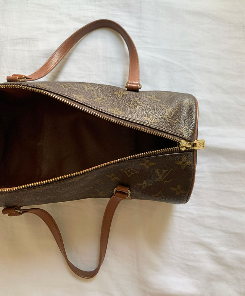 Thumbnail: LOUIS VUITTON Big Papillon