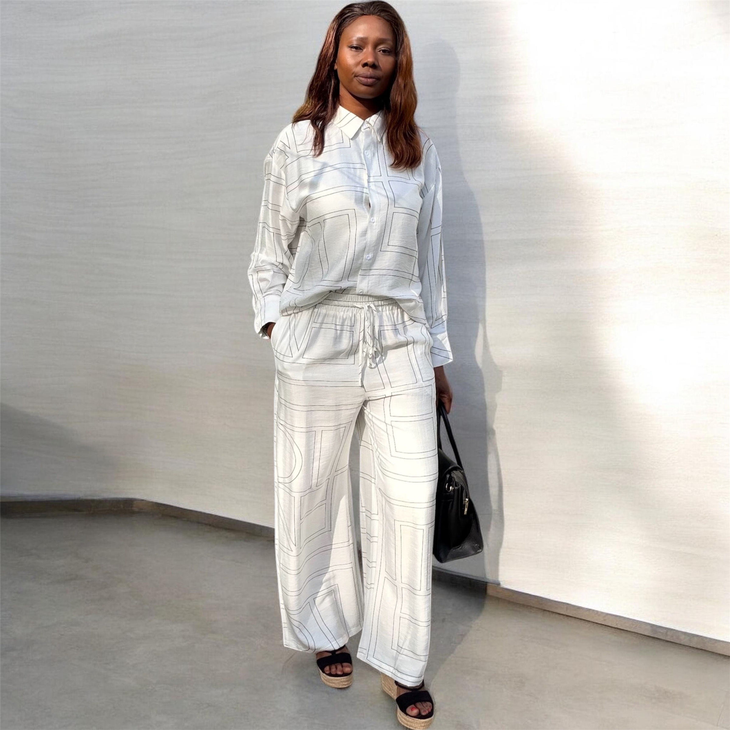 Ensemble pantalon et sa chemise