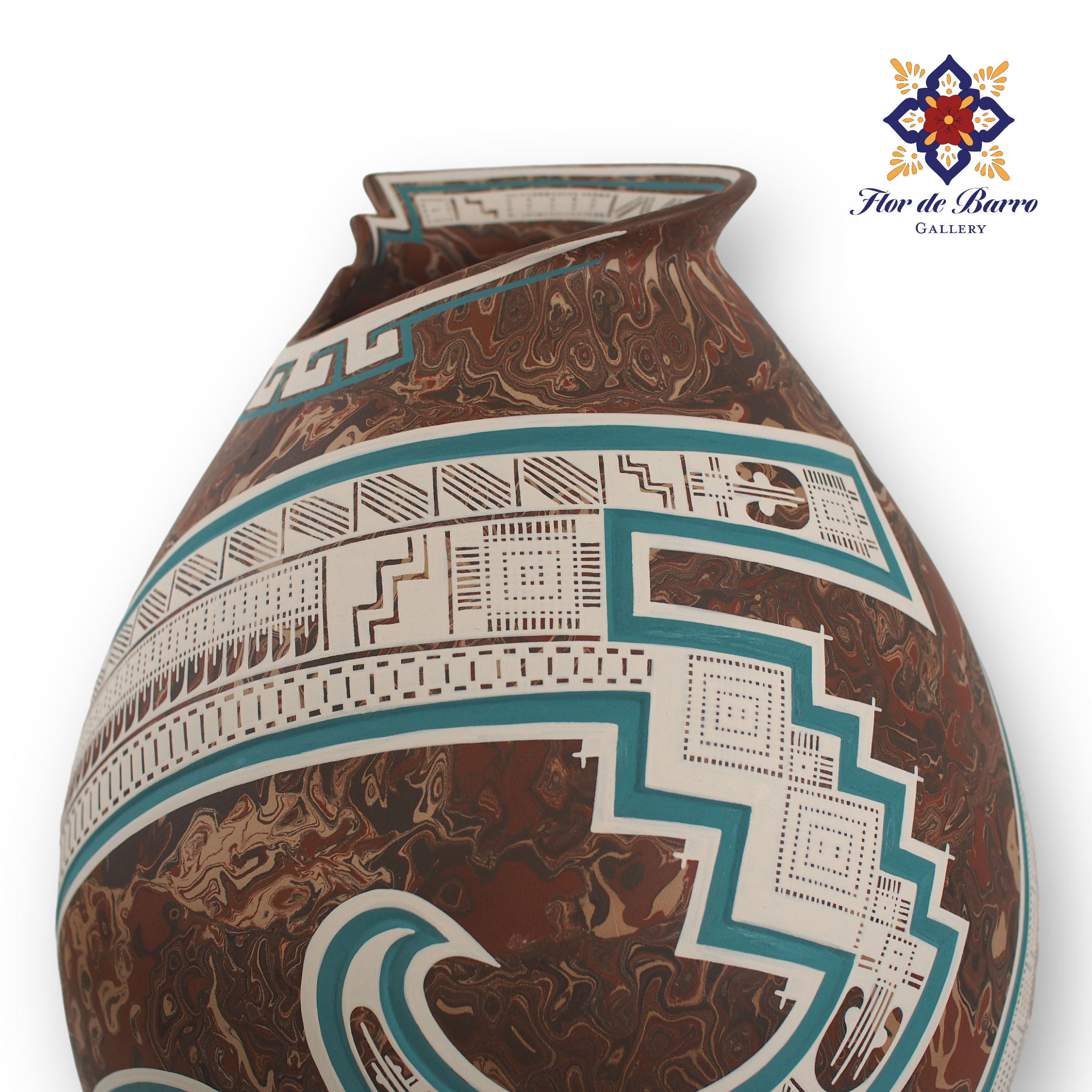 Tavo Silveira | Marbled Clay with Blue and White Designs| Mata Ortiz Pottery