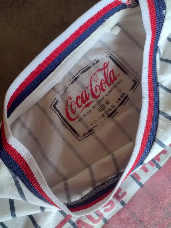 Miniature : T-shirt Coca cola 12 Ans 