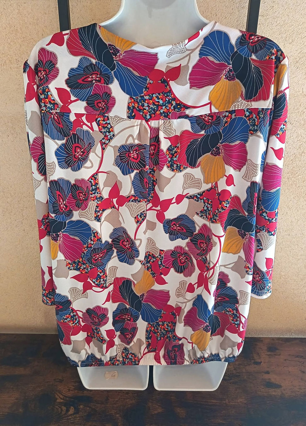Miniature : Blouse d'été légère et fluide fleurie T-4/XL
