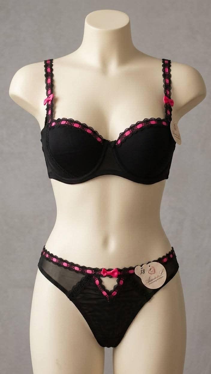 Miniature : Ensemble de lingerie Neuf Noir & Fushia 85C / 38