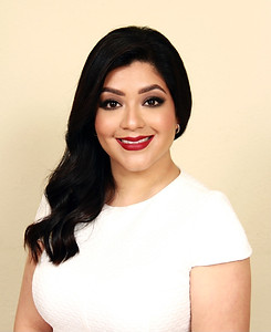 elsa vela photo.jpg