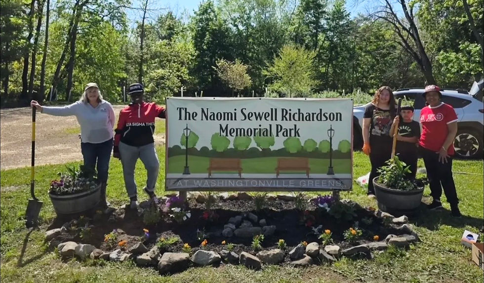 Sewell Park Conservation Committee and Park Fans Plant Summer Garden & Plan Fundraising