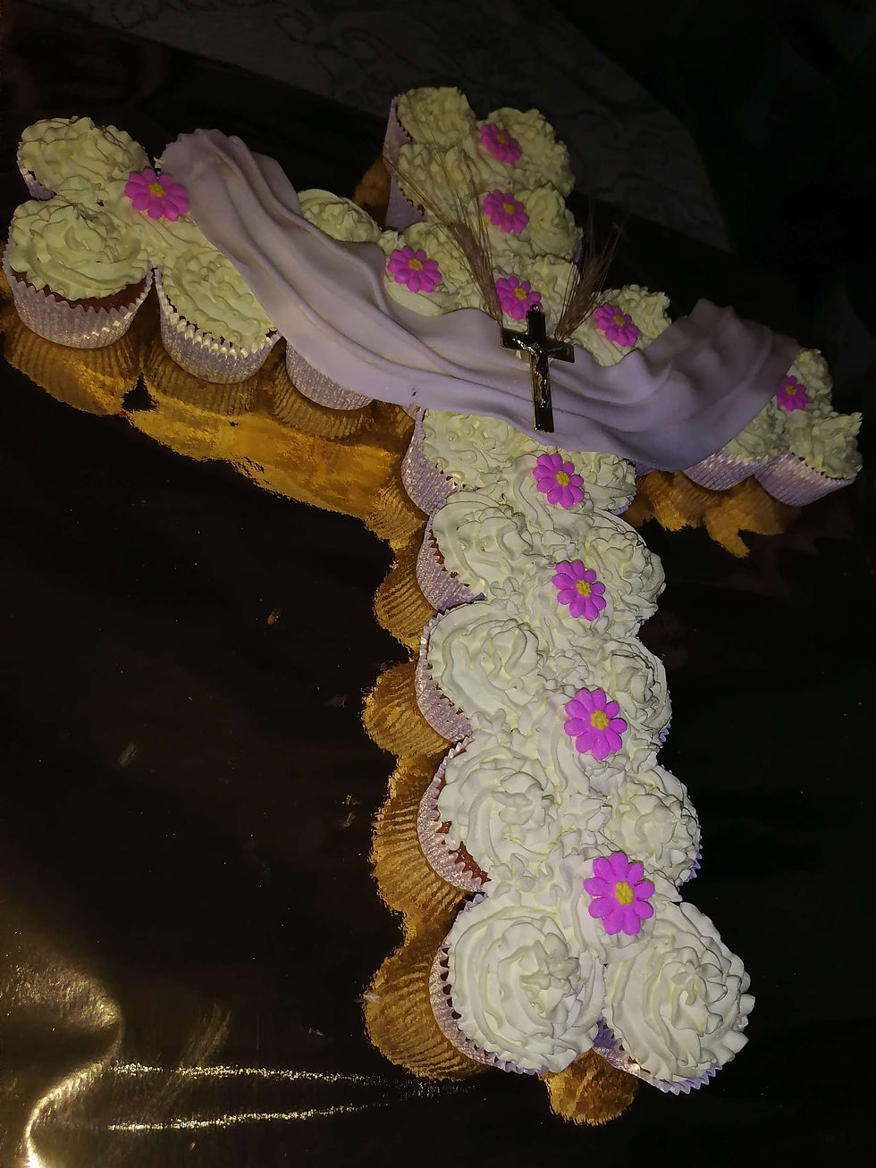 Miniatura: Pastel de cupcakes con diseño (Precio por pieza) 