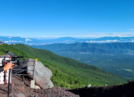 真夏の富士山ロケ