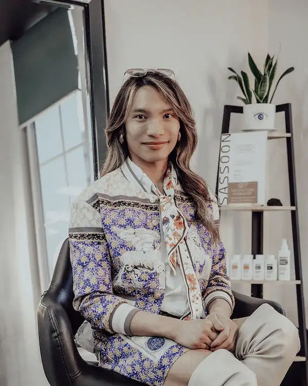 friendly-hairstylist-sunny-sun-melbourne_edited