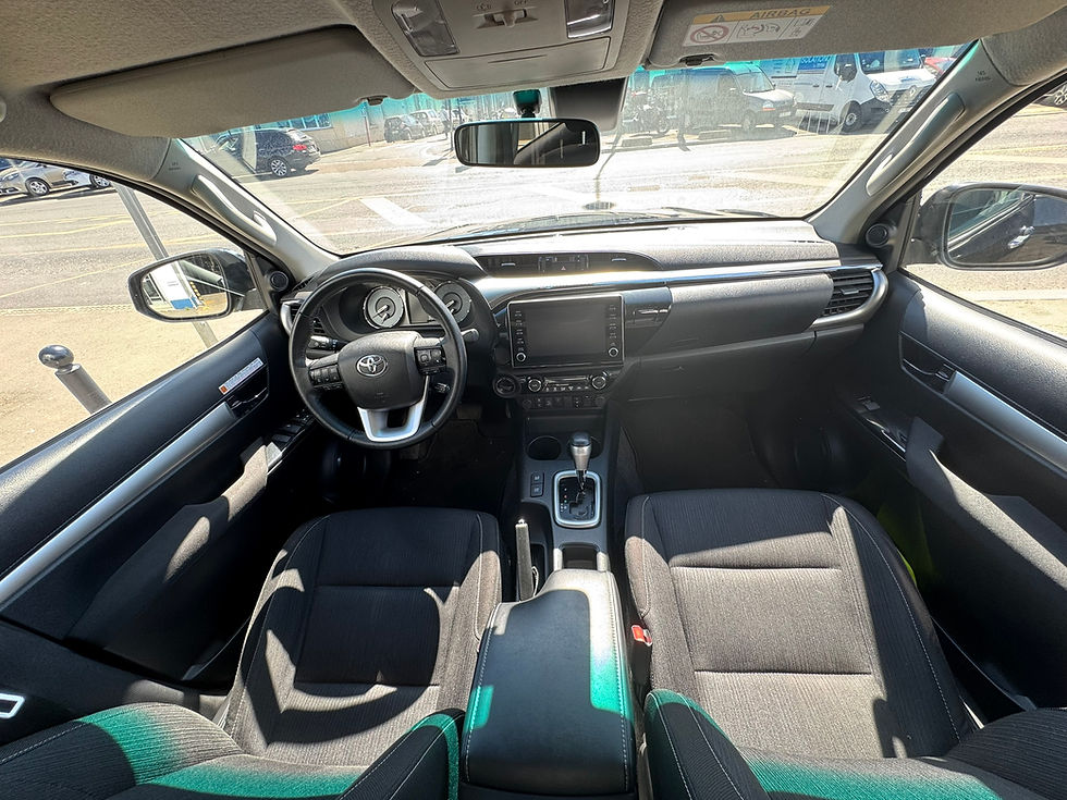 Miniature : Toyota Hilux IV 4WD 2.8 D-4D 204 DOUBLE CABINE