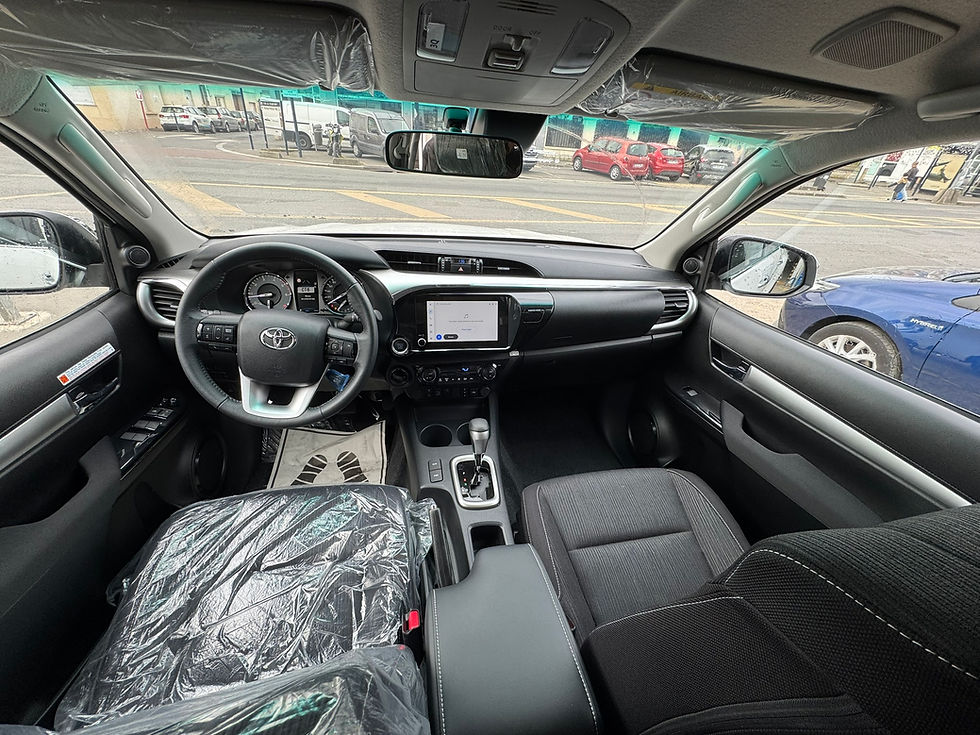 Miniature : Toyota Hilux IV 4WD 2.4 D-4D 150 DOUBLE CABINE