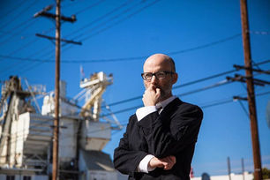 Moby vende su colección de discos para hacer beneficencia