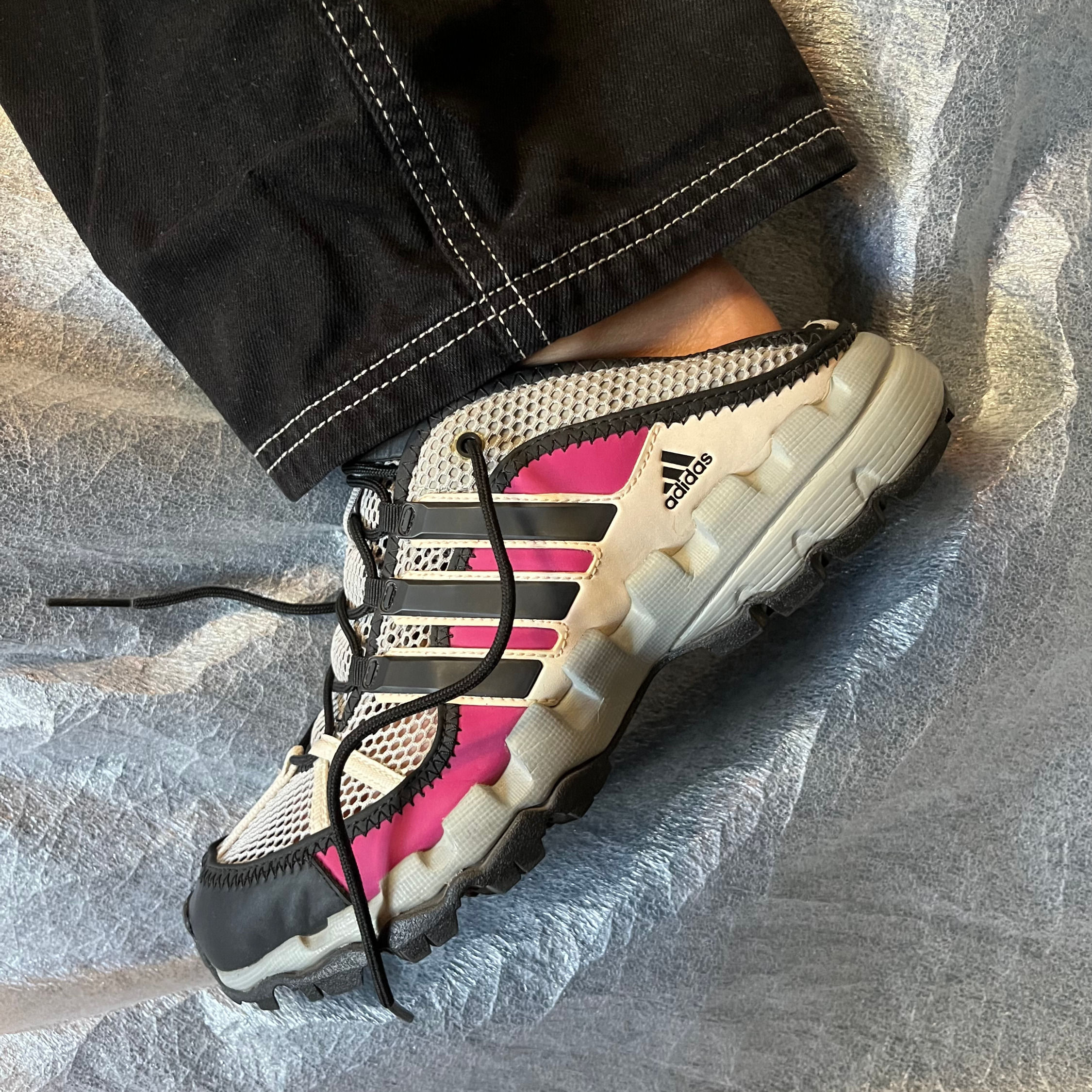ADIDAS WMNS STEP DOWN US 6.5 EU 39 1/3