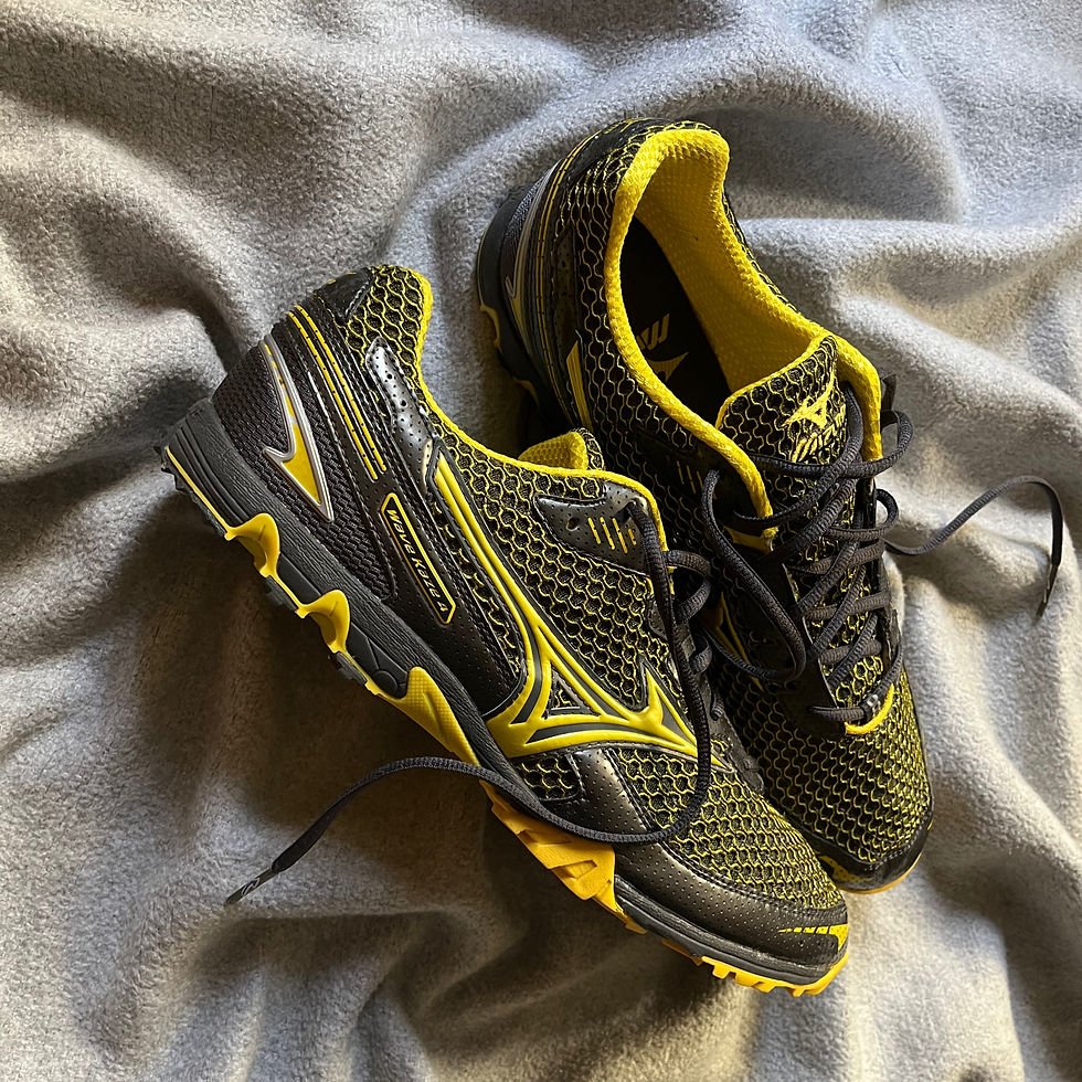 Thumbnail: MIZUNO WAVE KAZE 4 US 11.5 EU 45