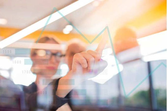 Empresas investem em inovação tecnológica como estratégia de crescimento