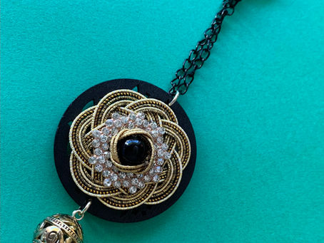 【水引アクセサリー】折形礼法、水引カルチャー倶楽部 類家三枝子