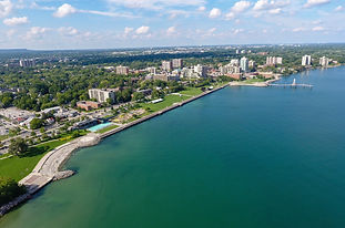 Aerial view of downtown Burlington, Ontario (Canada)..jpg