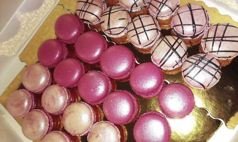 Fancy macarons