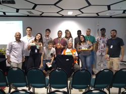 35242662_2131603363751448_76602872457435