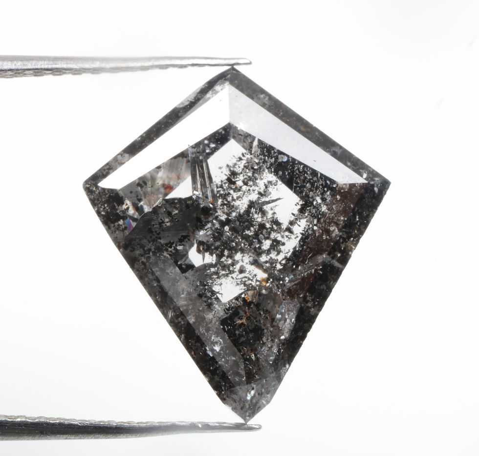 Thumbnail: 4.75 CT 14.8 X 12.6 MM Kite cut Natural Salt and Pepper Diamond for Kite Ring
