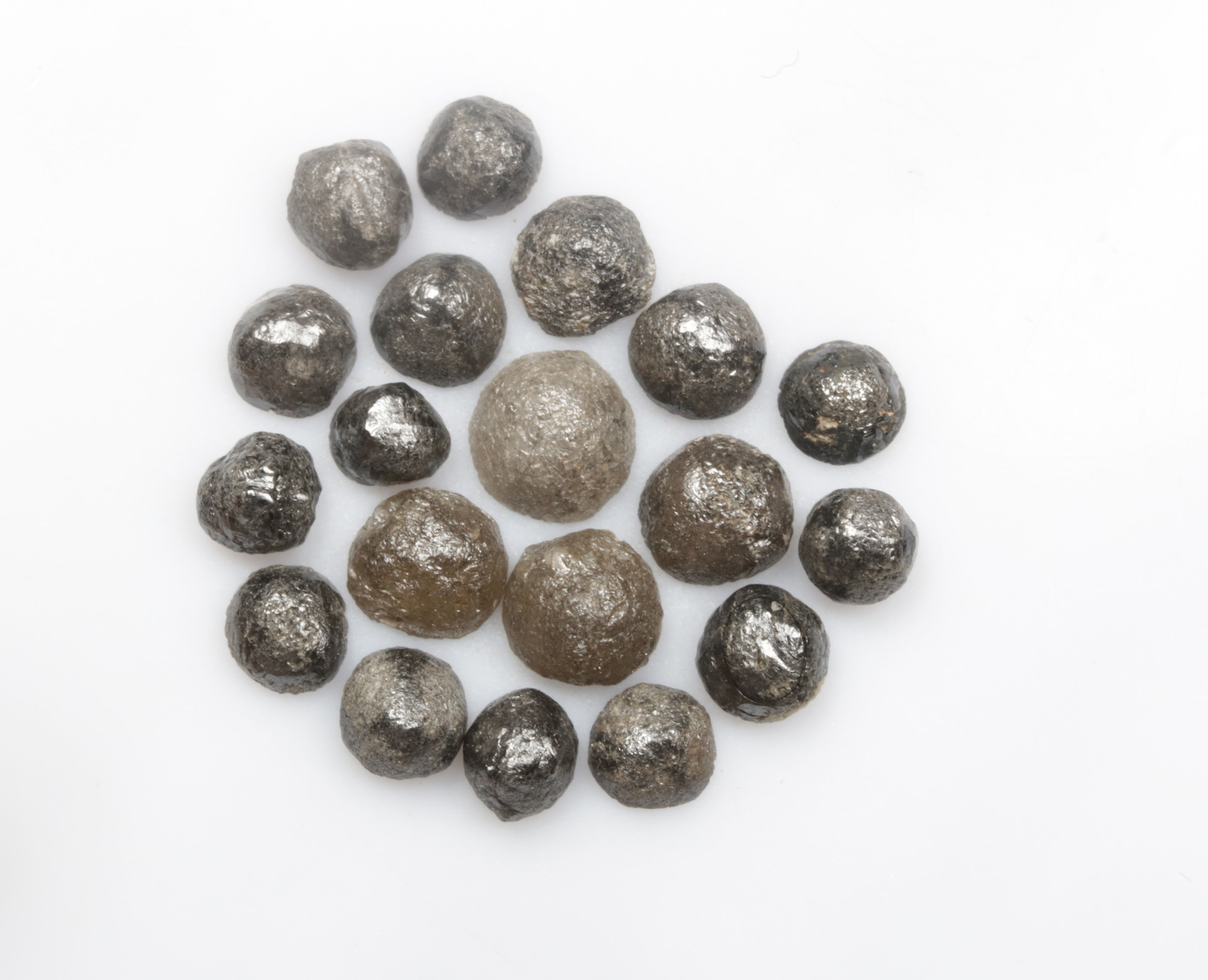 14.23 CT Natural Uncut Irregular Round cut Rough/Raw Diamond Lot