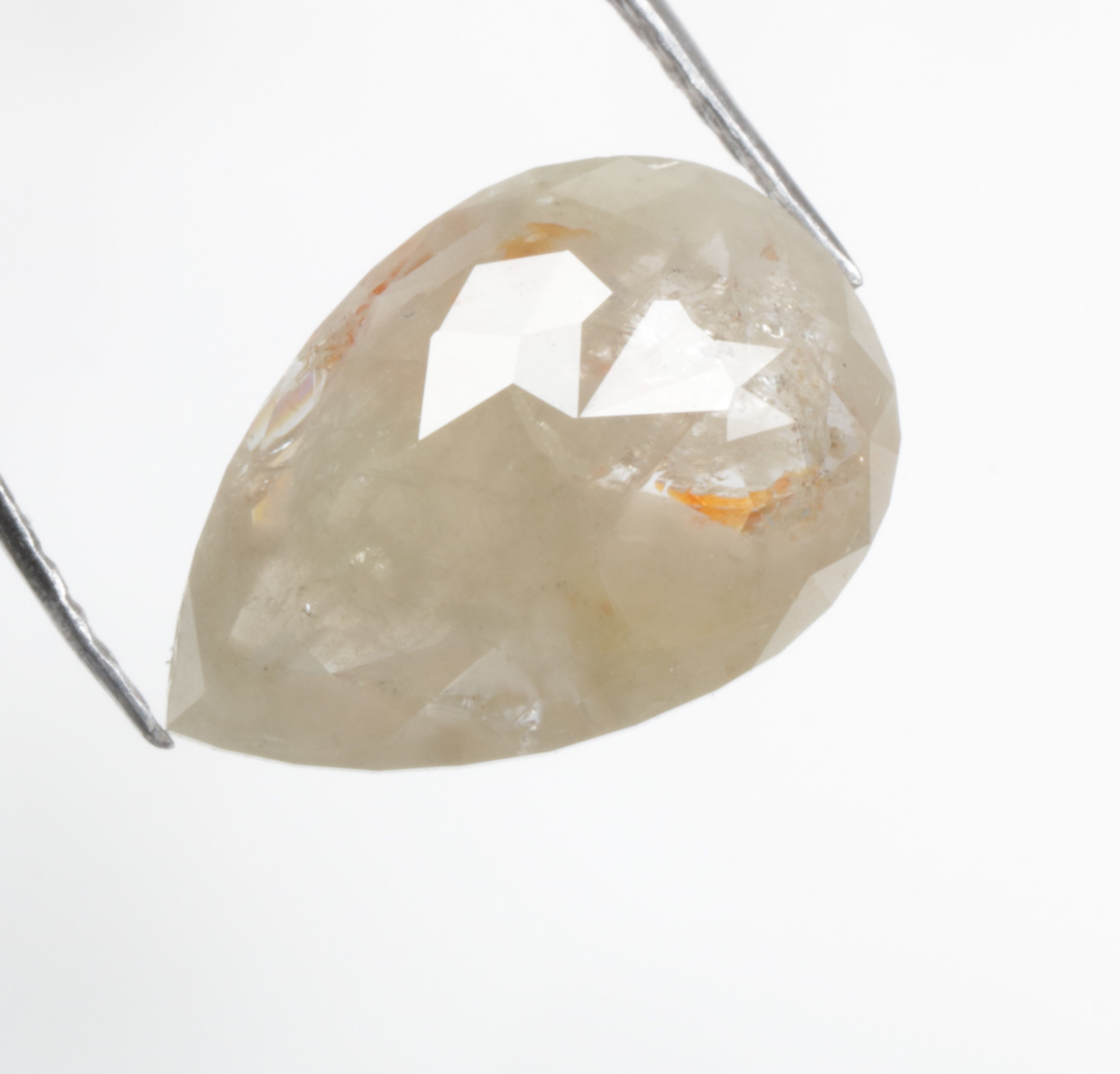 2.08 CT 11.5 X 7.9 MM Pear cut Natural loose Diamond, fancy color