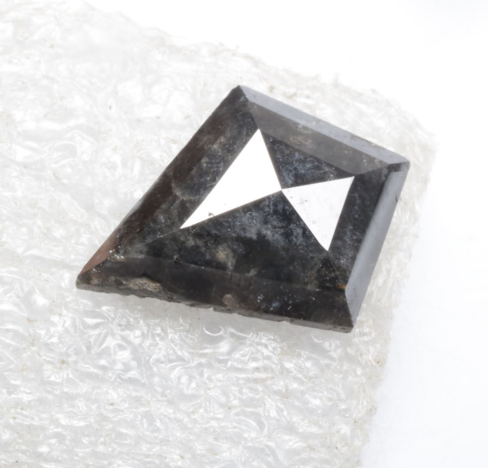 Thumbnail: 2.45 CT 14.0 X 10.9 MM Natural Kite Cut Salt and Pepper Diamond for Kite Ring