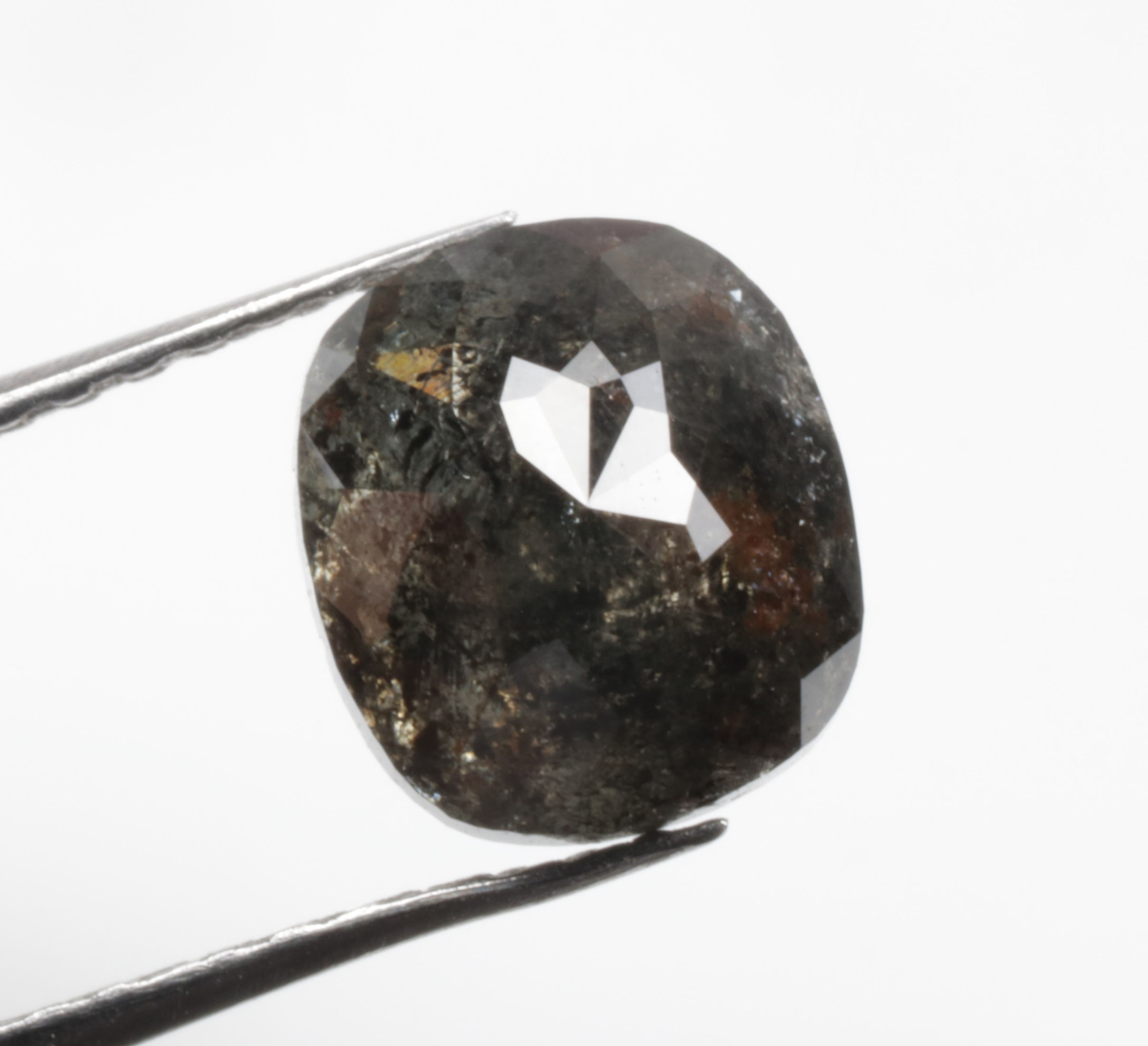 1.64 CT 6.8 X 6.1 MM Natural Oval cut Salt and Pepper Diamond Black color