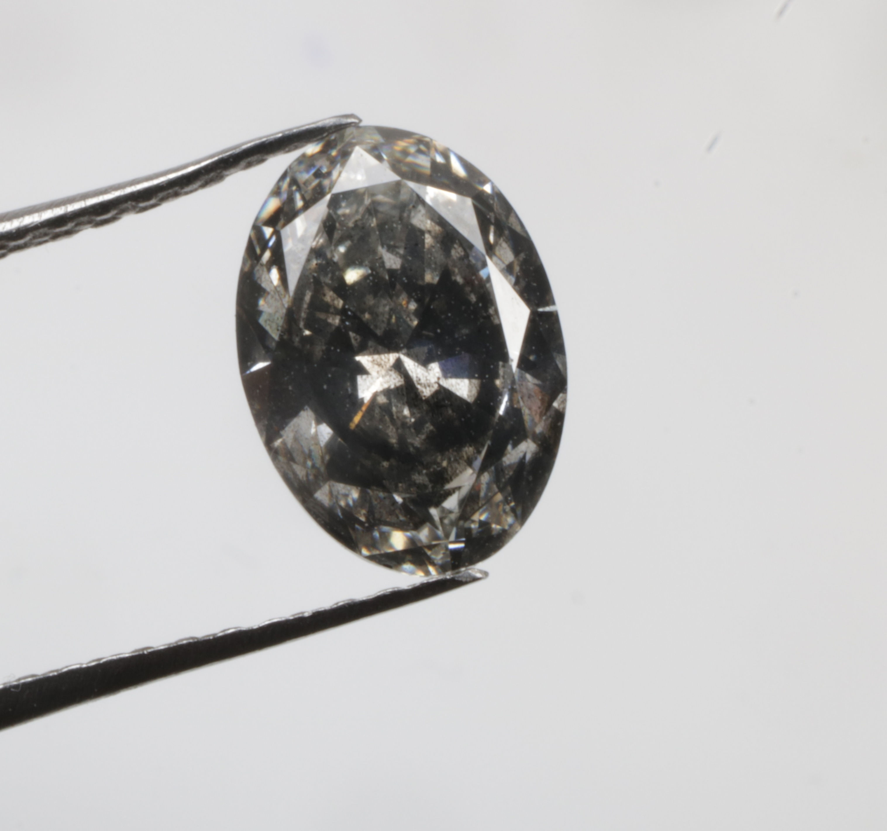 1.02 CT 8.0 X 5.7 MM Lab Grown Oval cut Diamond Fancy Grey color for Engagement
