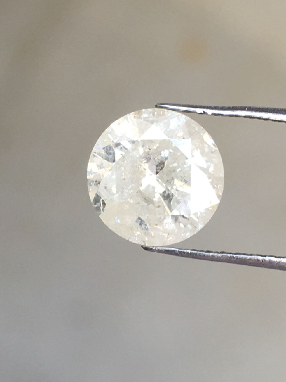 Thumbnail: 1.57 CT 7.4 MM Natural Round Cut Salt and pepper Brilliant cut Diamond