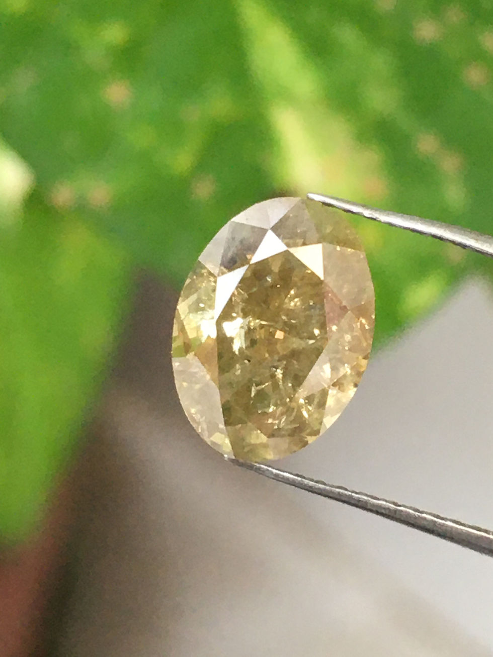 2.21 CT 9.7 X 7.1 MM Natural Oval cut Diamond Fancy Yellow Color for Engagement