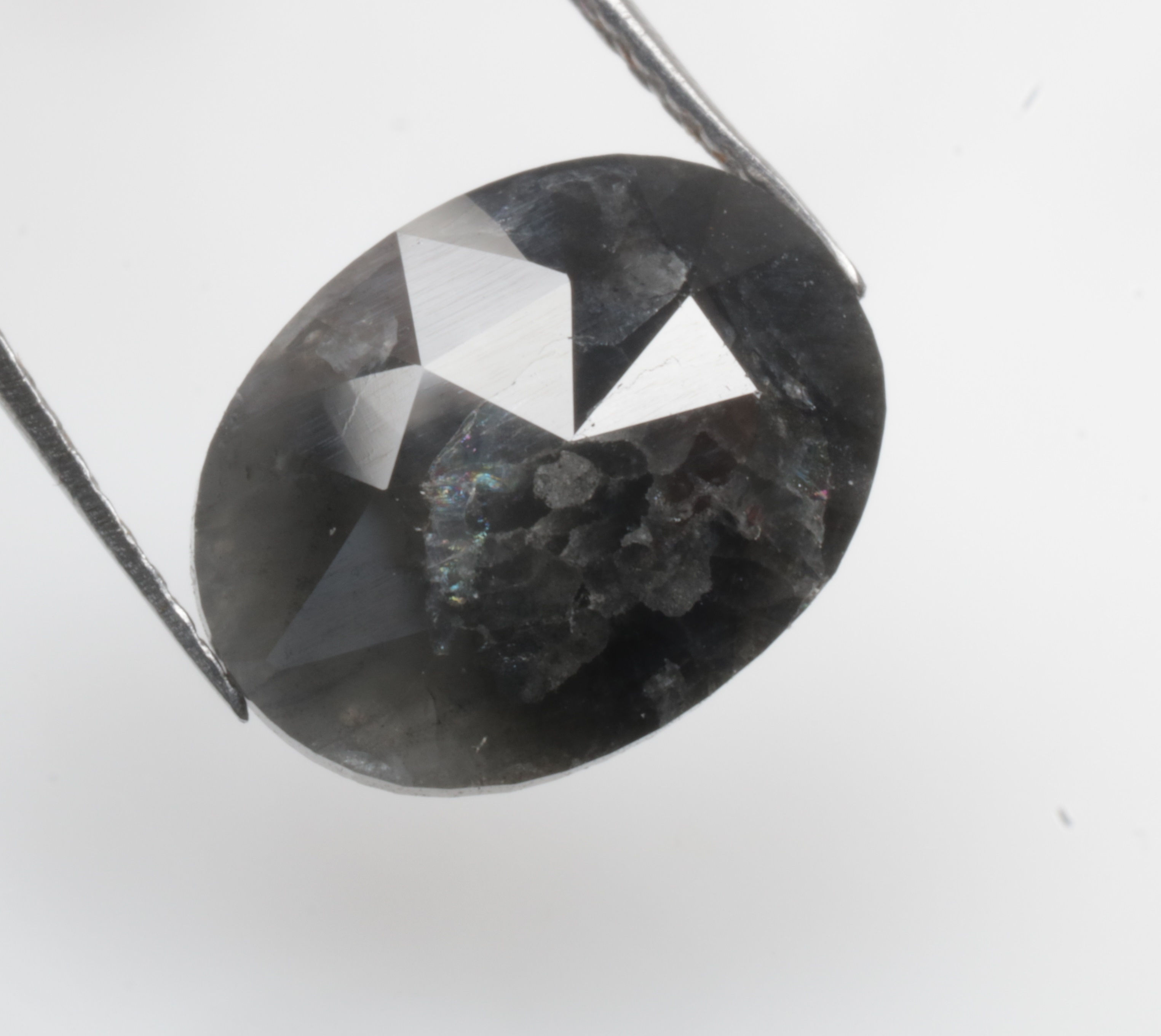 2.52 CT 10.6 X 8.1 MM Natural Loose Diamond Oval cut Diamond Grey Black color