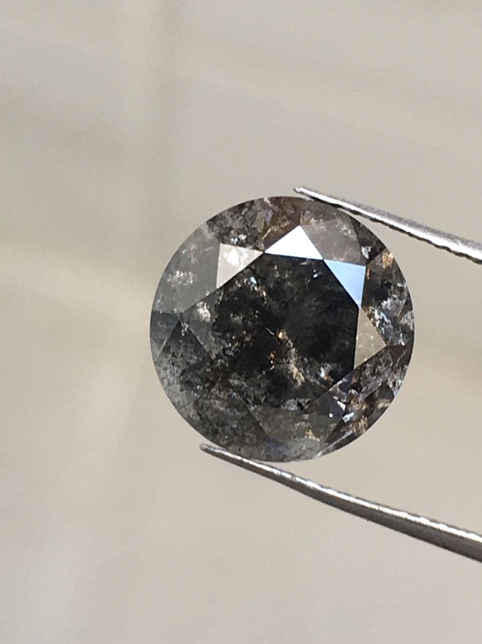 Thumbnail: 5.04 CT 10.0 MM Natural Round Cut Salt and pepper Brilliant cut Diamond