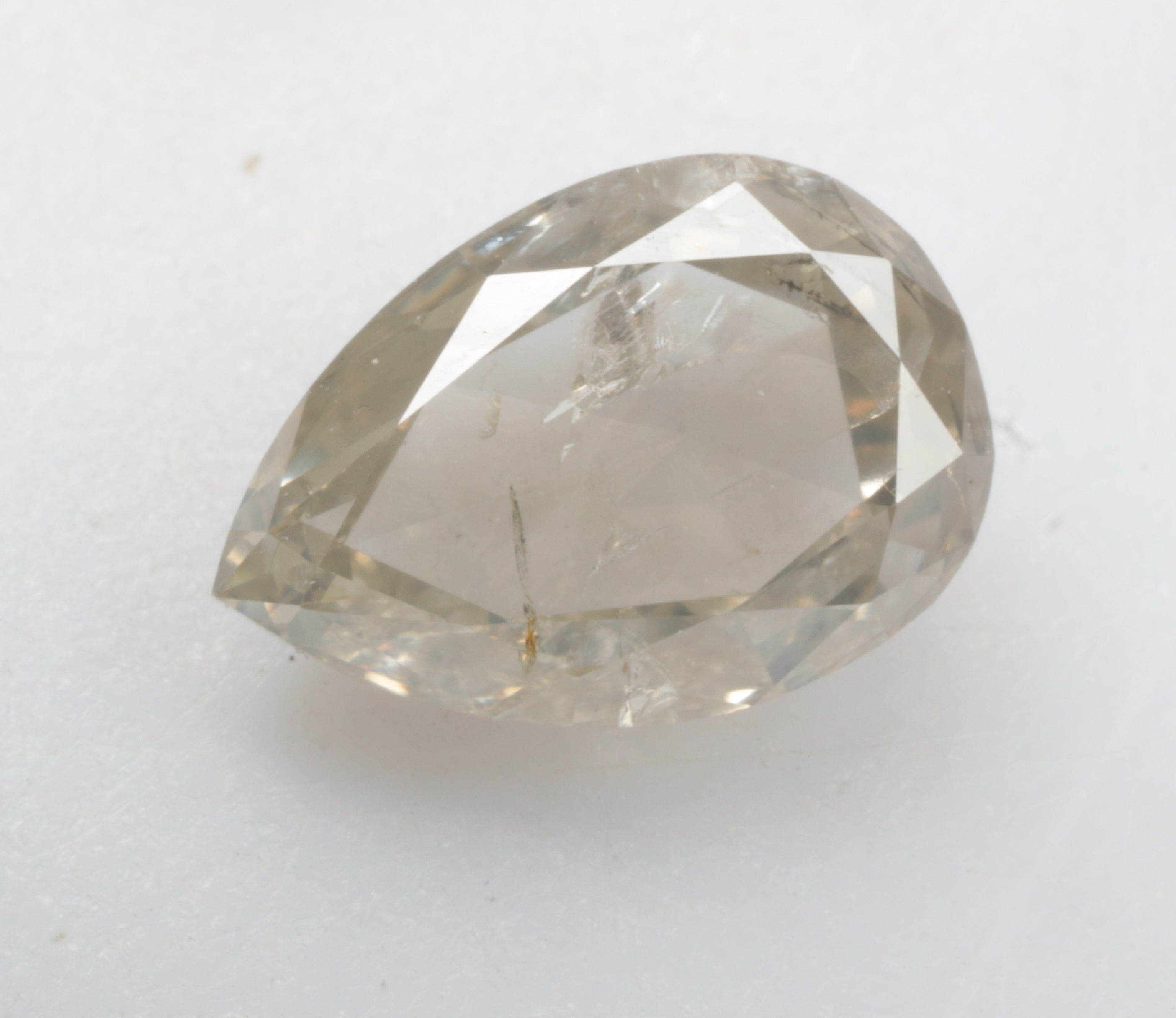 1.06 CT 7.9 X 5.5 MM Natural Loose Diamond Pear cut Diamond White Grey color