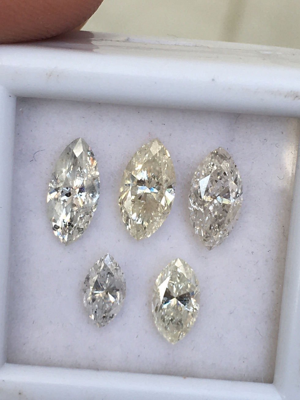 Thumbnail: Natural Fancy Marquise cut Brilliant cut Diamond for Engagement Ring Gift