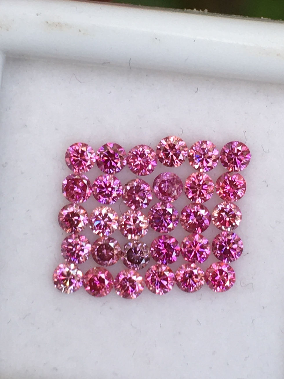 Thumbnail: Pink Lab Grown CVD Diamond for Wedding Ring Gifts