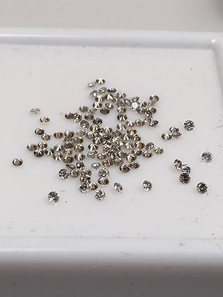 Salt and Pepper Melee Diamond