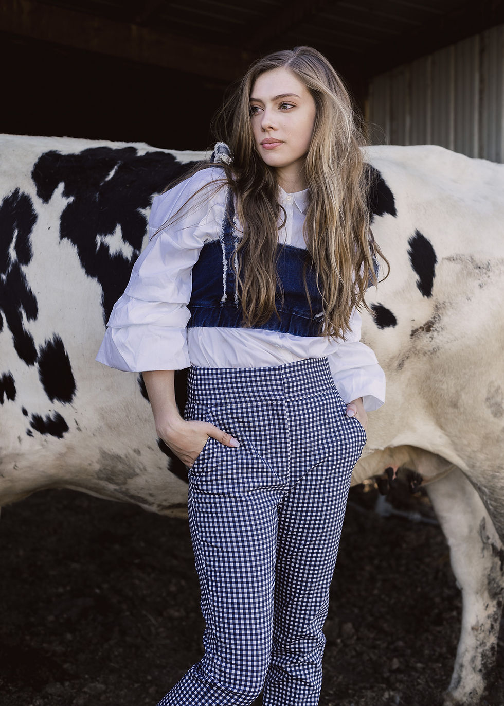 Alissa modeling with Thelma the dairy cow