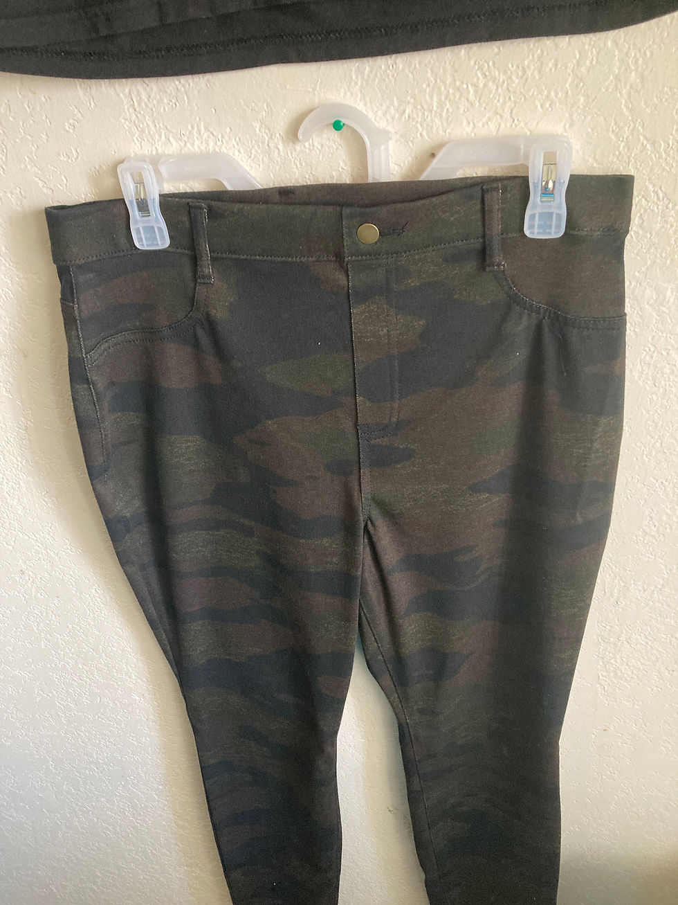 Thumbnail: Camo Time in true Hi rise stretch fittedl arge 12-14