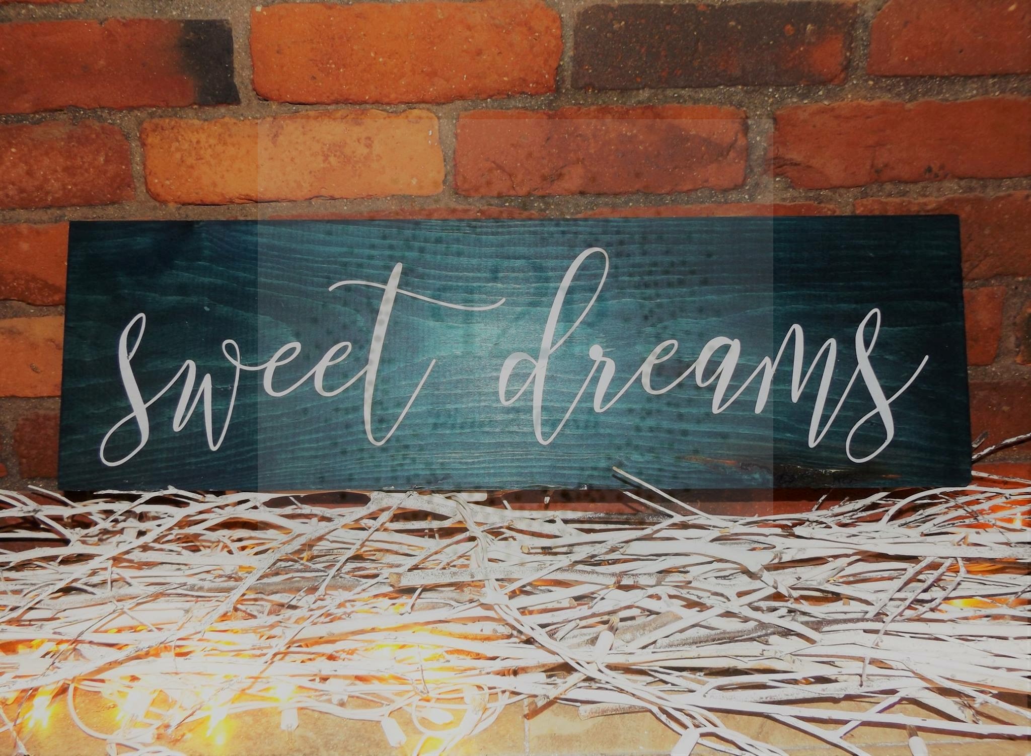 196 - SWEET DREAMS
