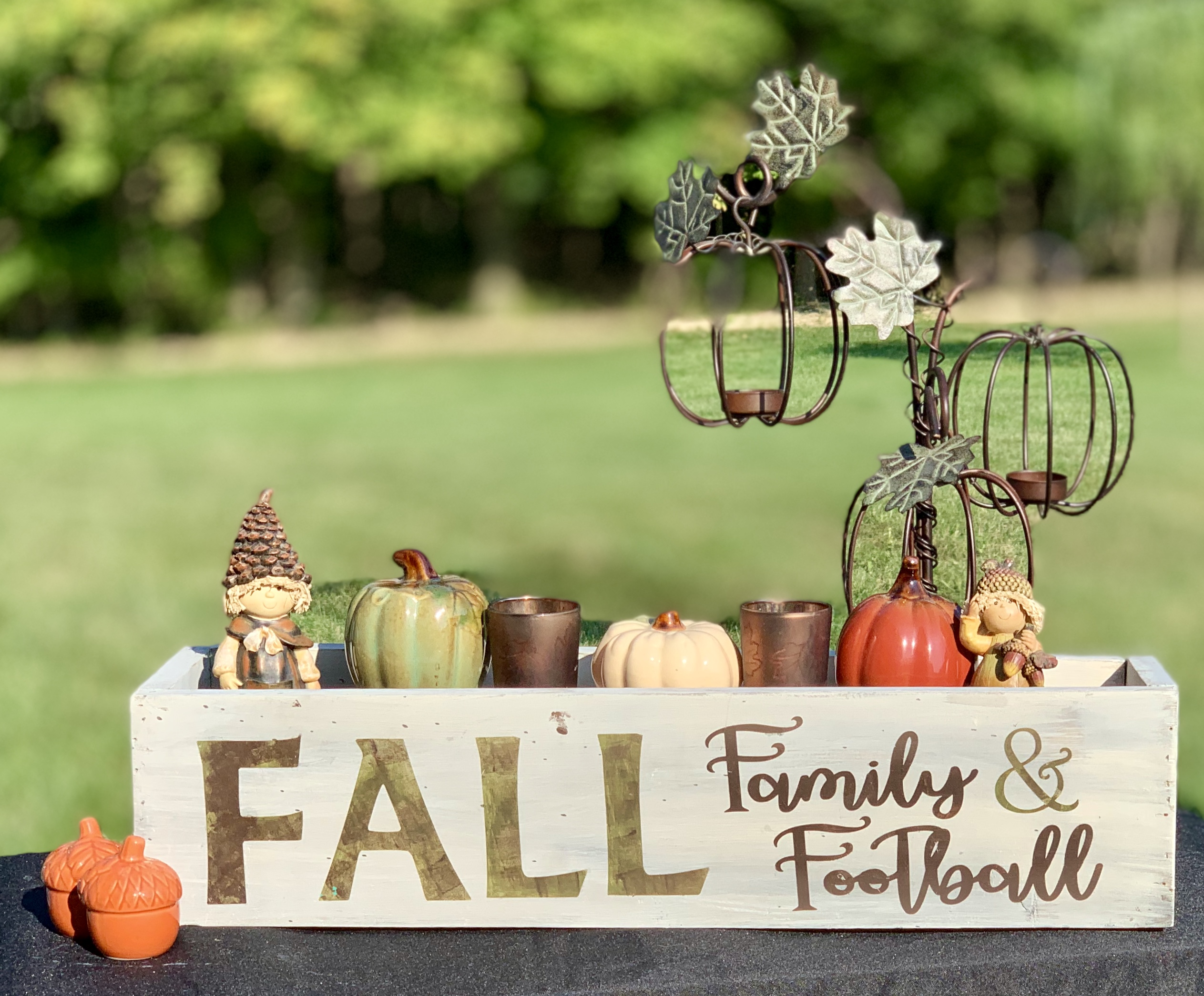 BX10 FALL FAMILY & FOOTBALL