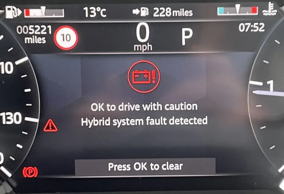 HYBRID SYSTEM FAULT.webp
