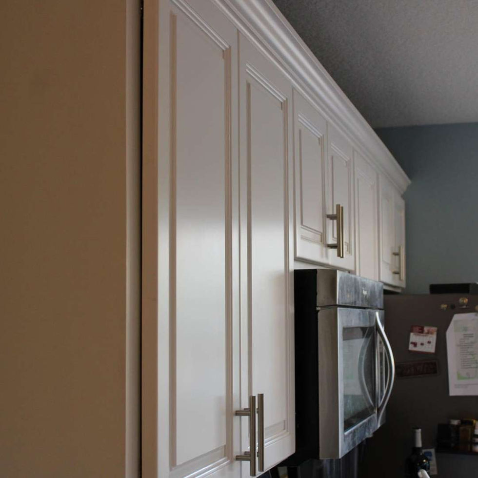 Premium quality cabinet refinishing in Palm Beach County, Apex Finish Studio