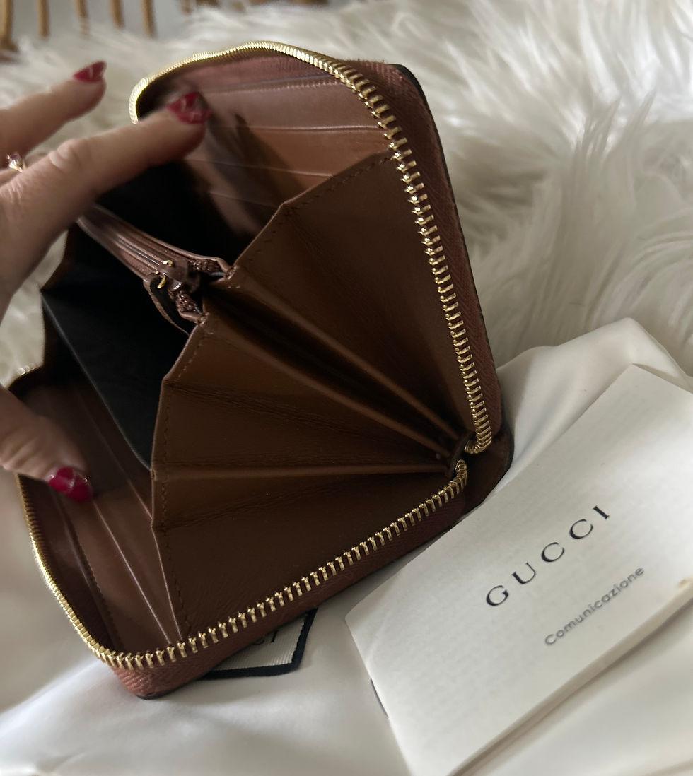 Thumbnail: Special Edition Gucci Wristlet Zippy Clutch with Butterfly Embroidery